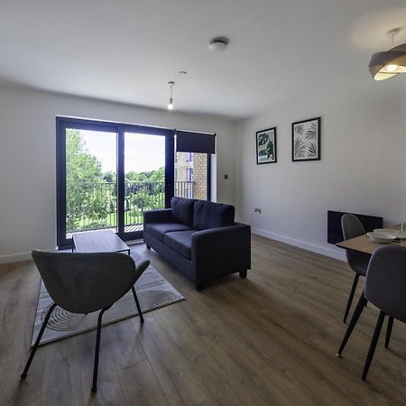 Lovely 2 Bedroom Apartment In Central Ashford Ashford  Esterno foto