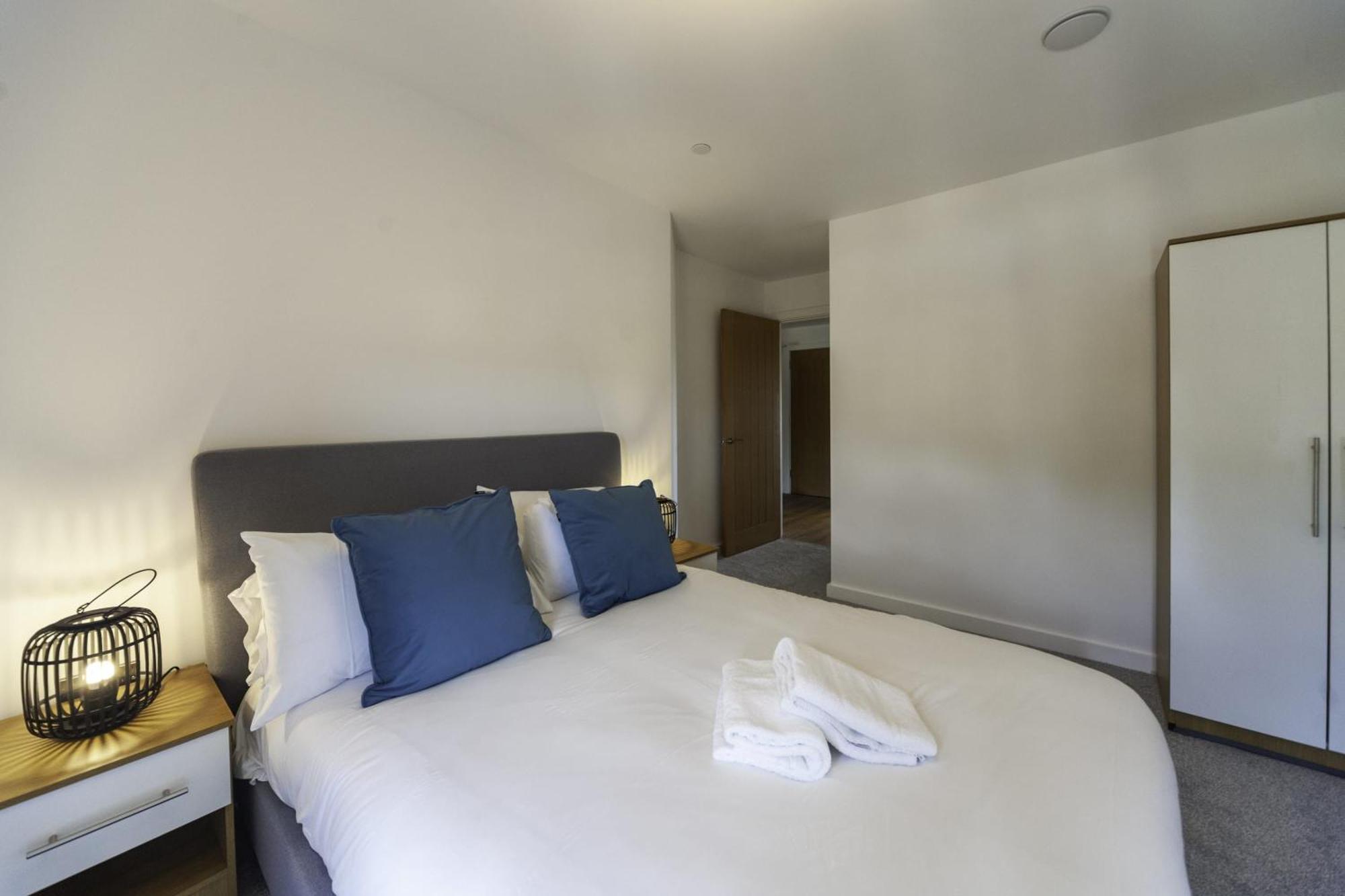Lovely 2 Bedroom Apartment In Central Ashford Ashford  Esterno foto