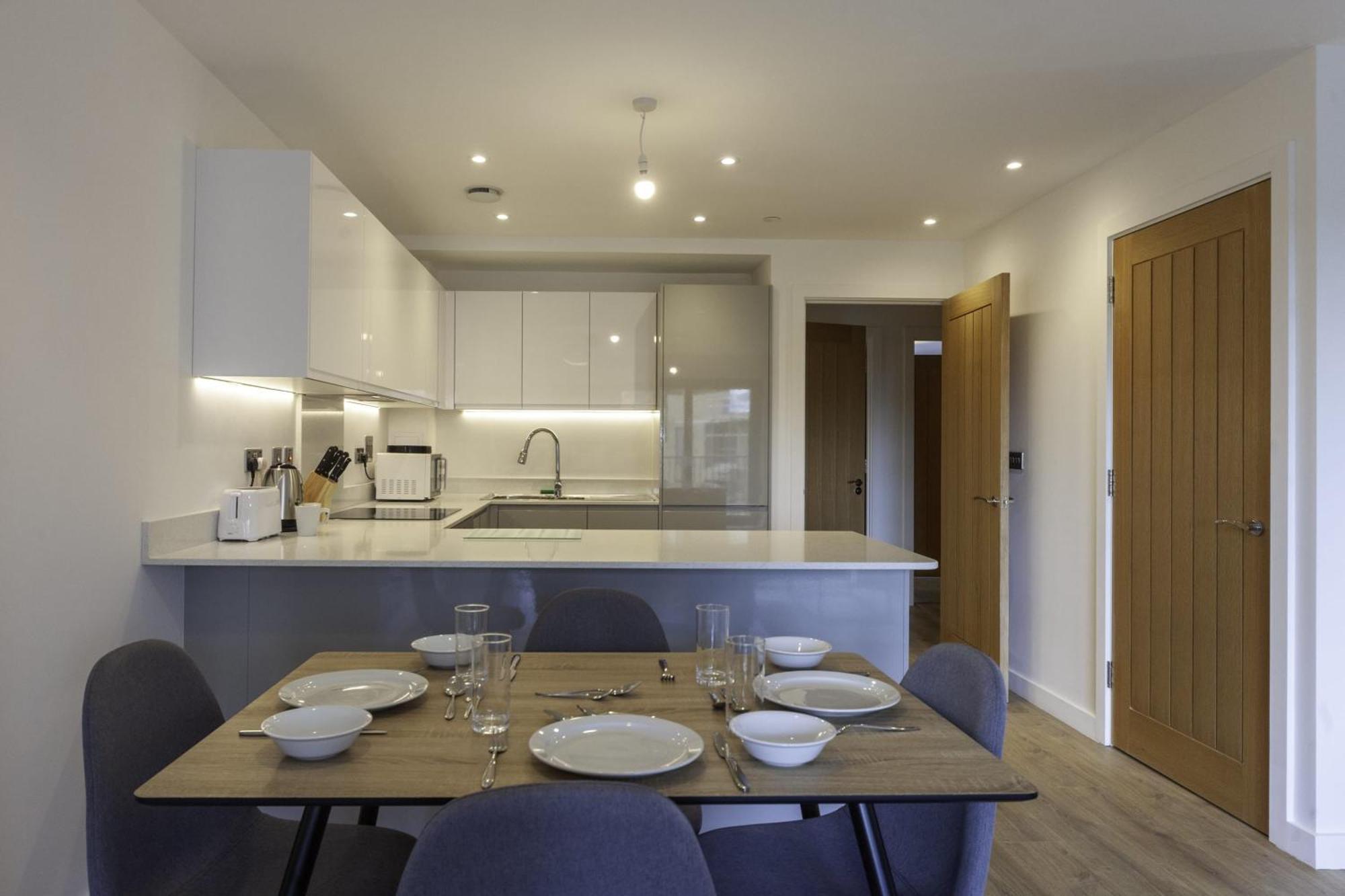 Lovely 2 Bedroom Apartment In Central Ashford Ashford  Esterno foto